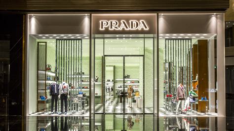 prada e shop